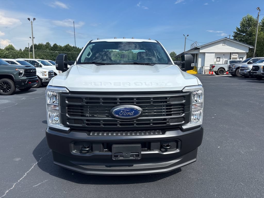New 2026 Ford F350 XL AWD/4WD image 2