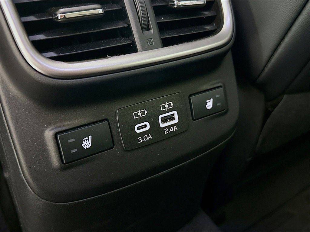 Used 2025 Subaru Outback Touring XT image 26