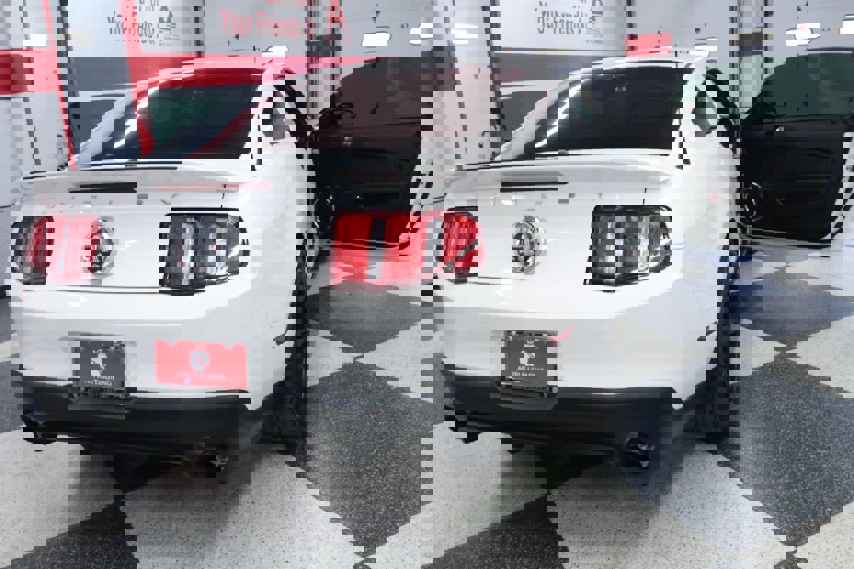 Used 2012 Ford Mustang Shelby GT500 w/ Electronics Pkg image 31