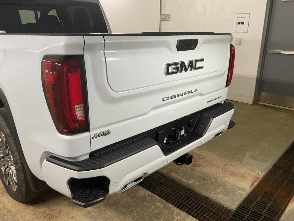 New 2026 GMC Sierra 1500 Denali Ultimate AWD/4WD image 5