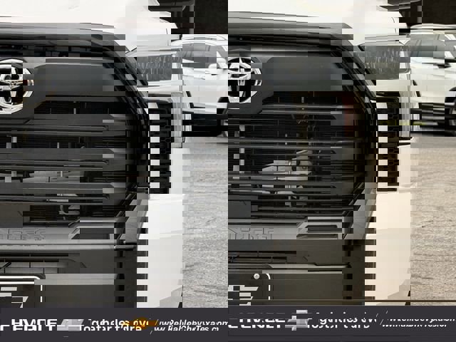 Used 2025 Toyota Tundra SR w/ SR Tow Package image 4