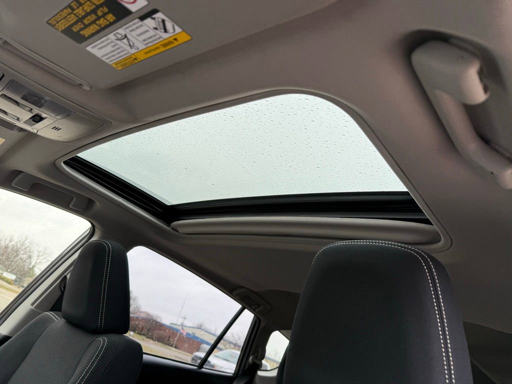 Used 2018 Toyota RAV4 XLE image 16