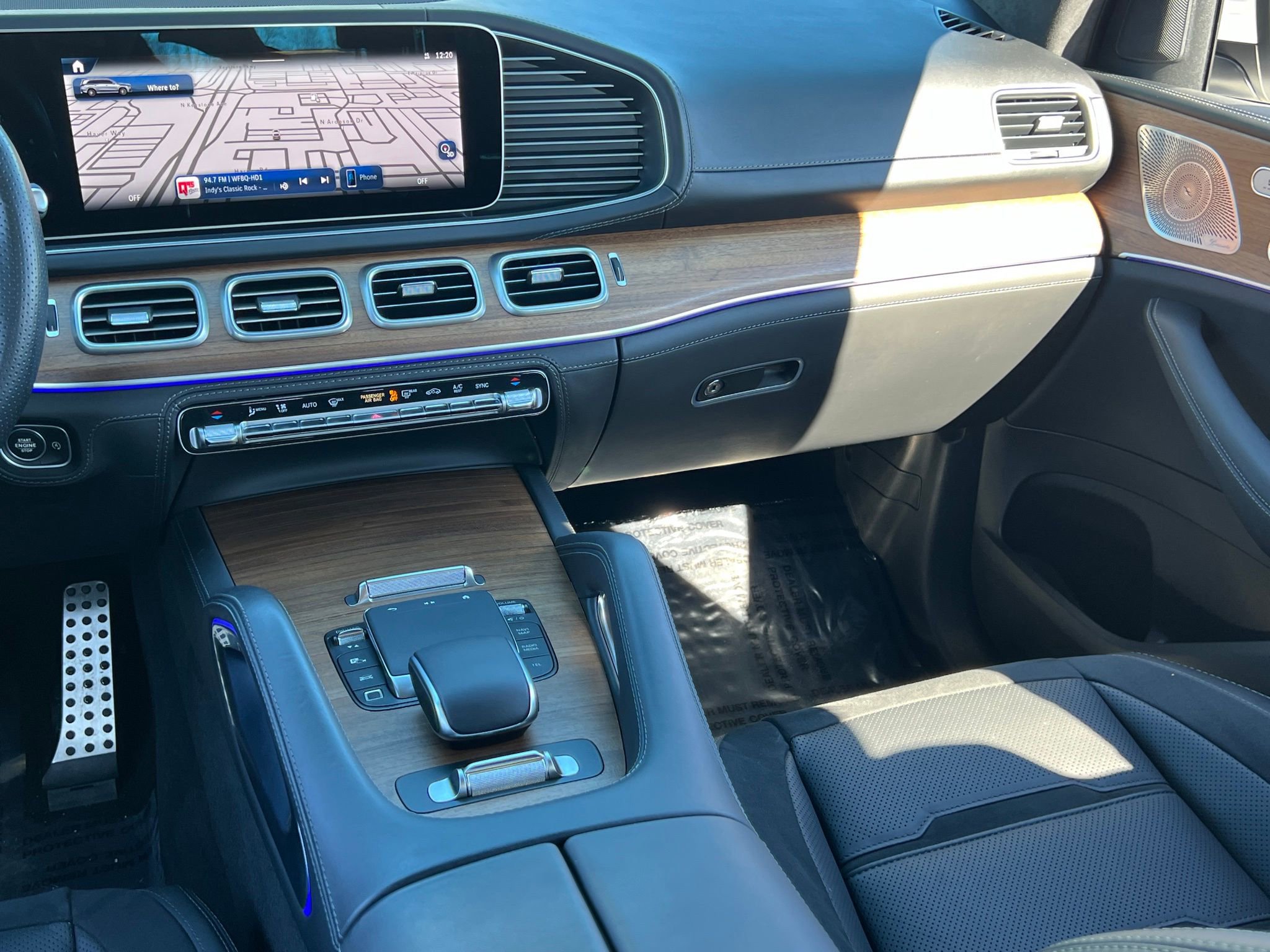 Used 2025 Mercedes-Benz GLS 63 AMG 4MATIC image 31