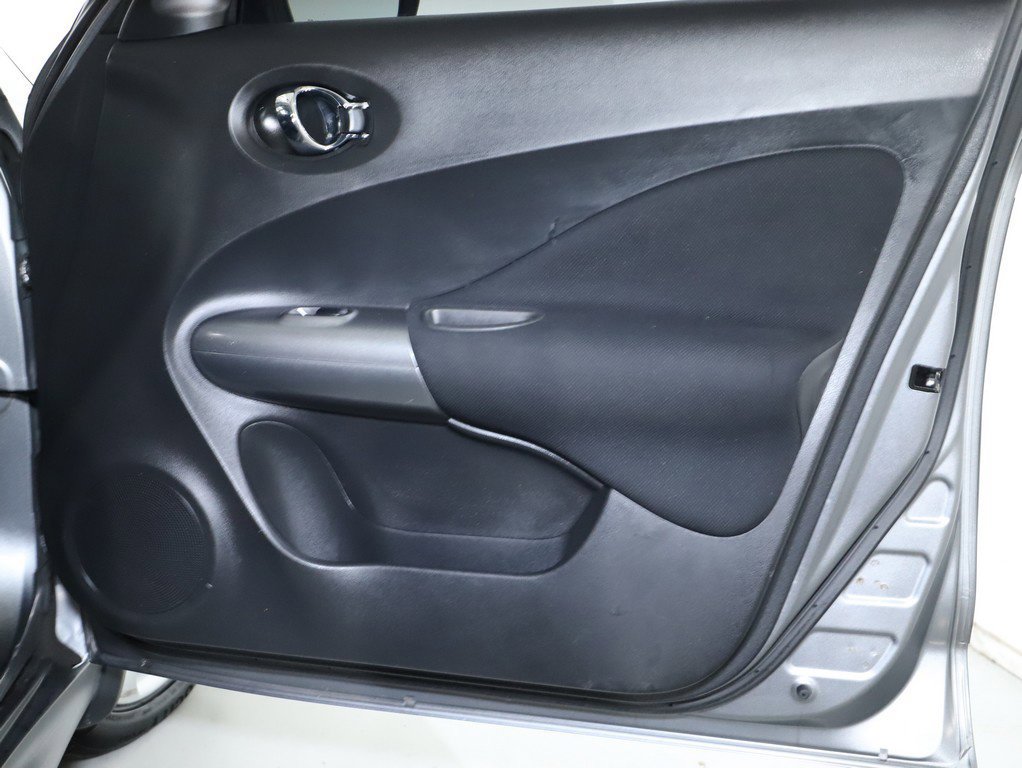 Used 2015 Nissan Juke S AWD/4WD image 36