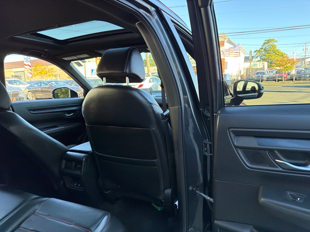 Used 2025 Honda CR-V Sport-L image 19