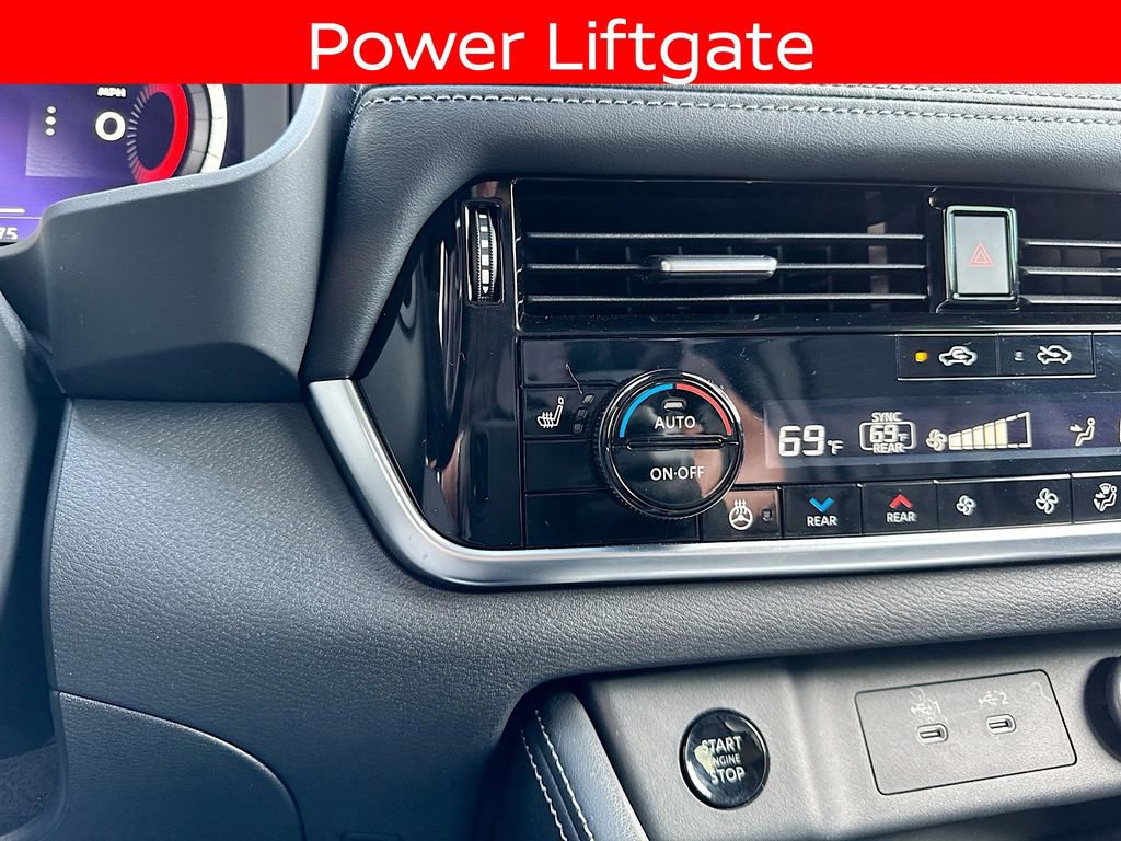 Certified 2025 Nissan Rogue Platinum w/ Platinum Premium Package image 17