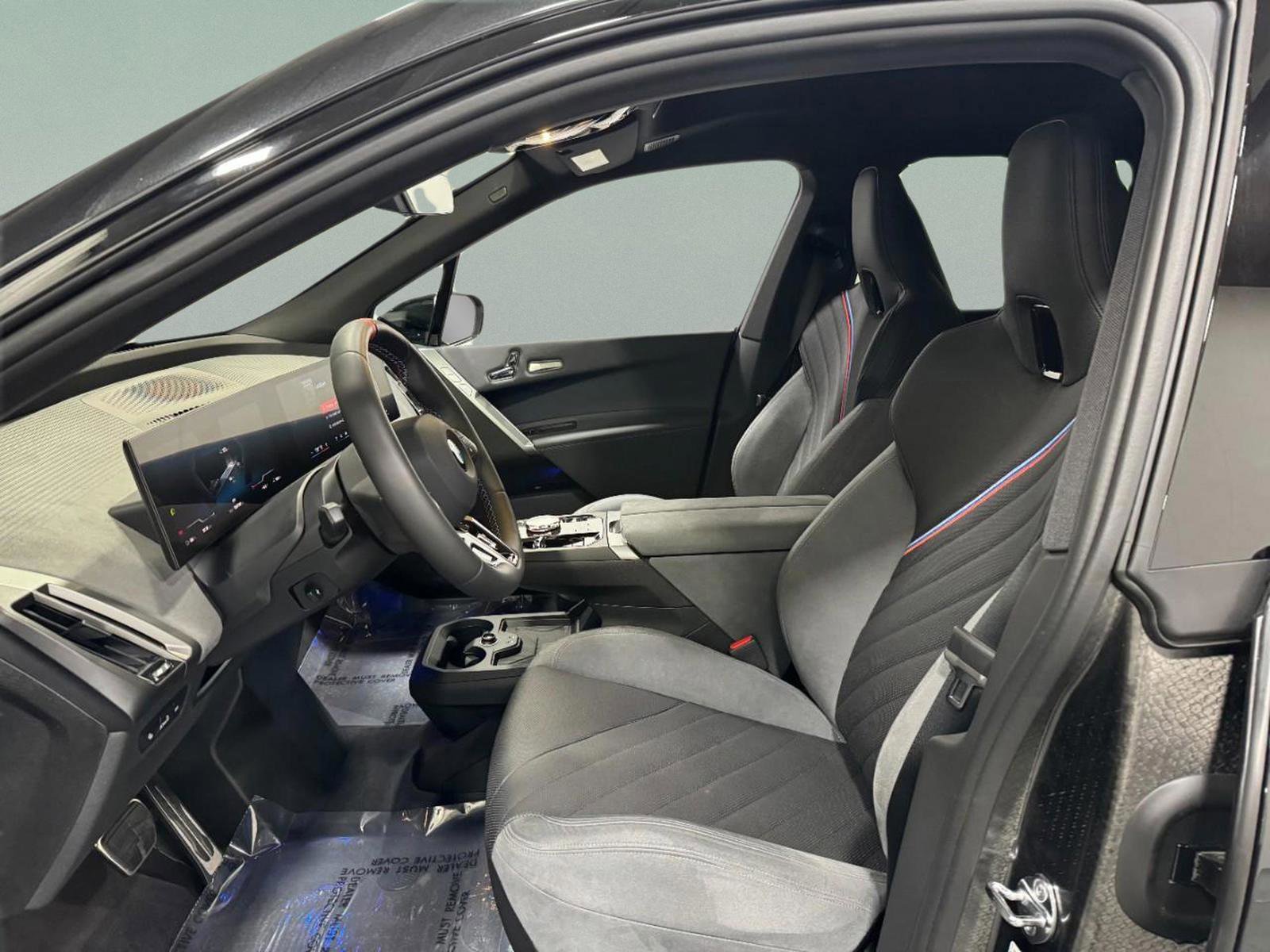 New 2026 BMW iX M70 image 27