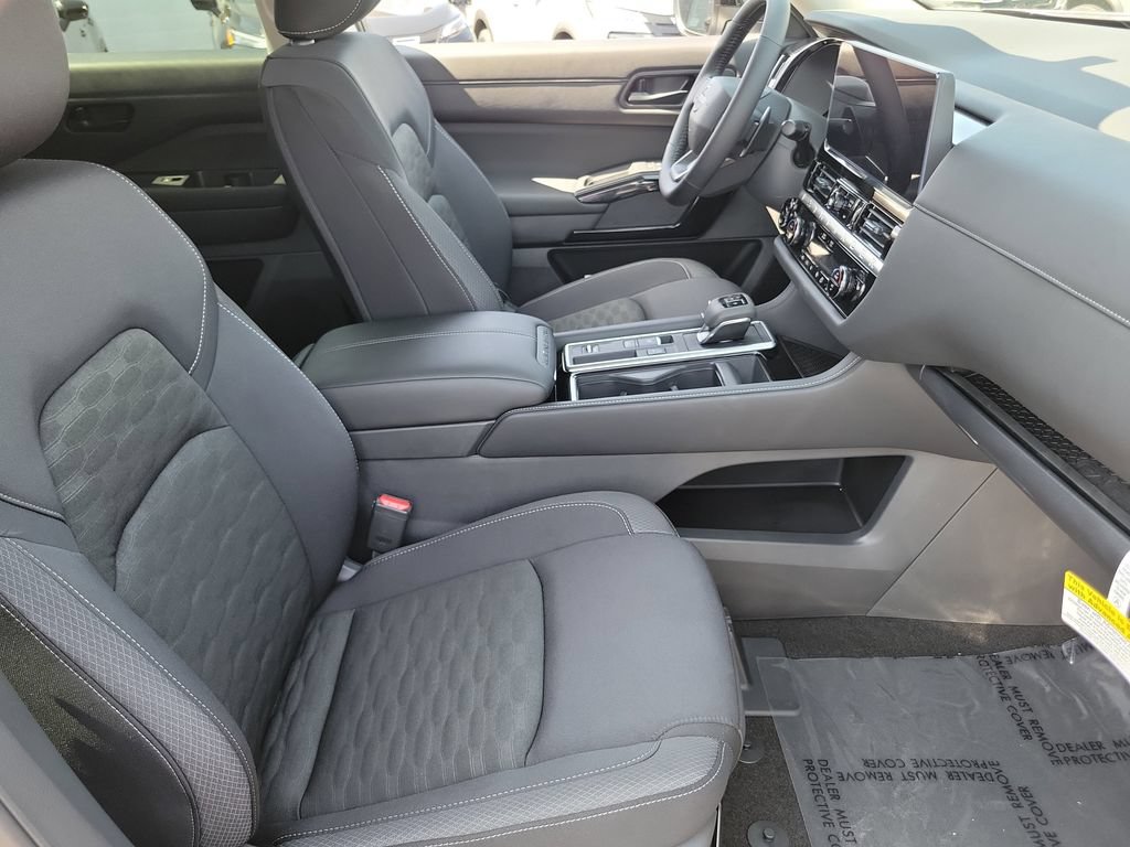 New 2026 Nissan Pathfinder SV FWD image 18