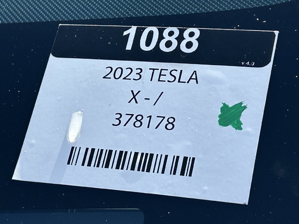 Used 2023 Tesla Model X AWD/4WD image 30