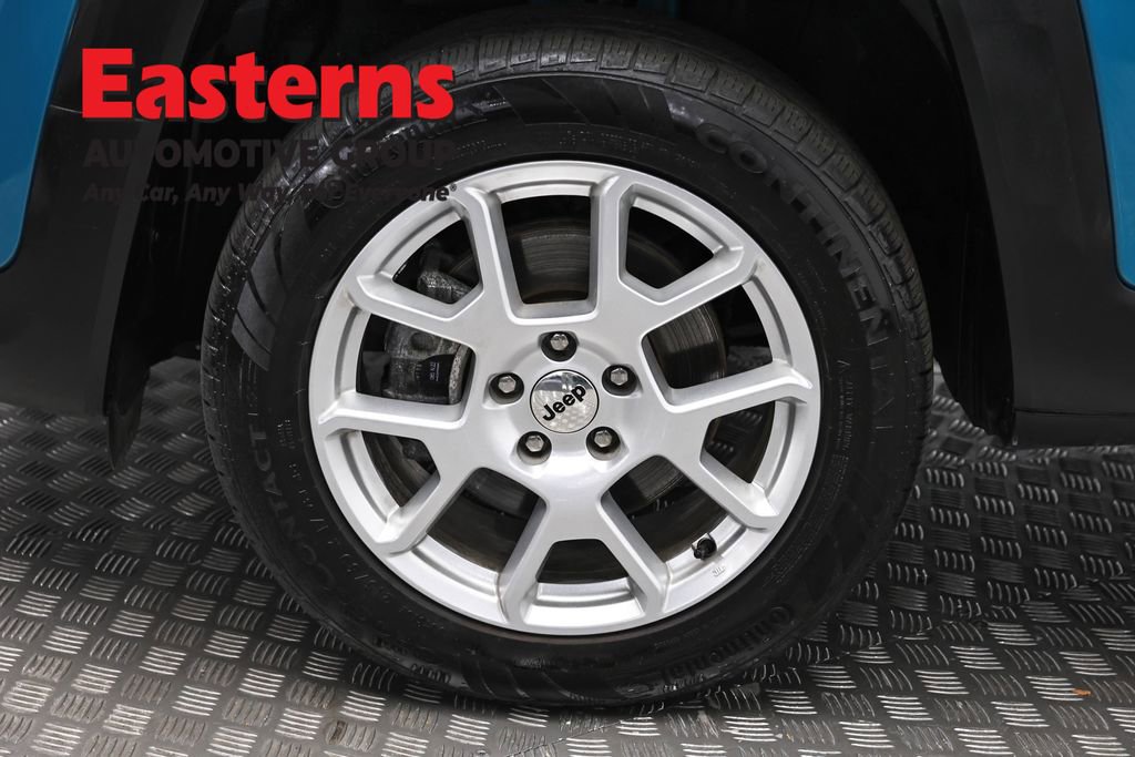 Used 2022 Jeep Renegade Latitude w/ Convenience Group AWD/4WD image 33