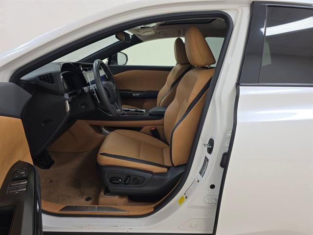 Used 2023 Lexus RZ 450e Premium w/ Technology Package AWD/4WD image 36