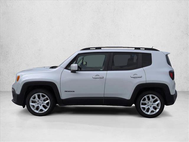 Used 2016 Jeep Renegade Latitude FWD image 9