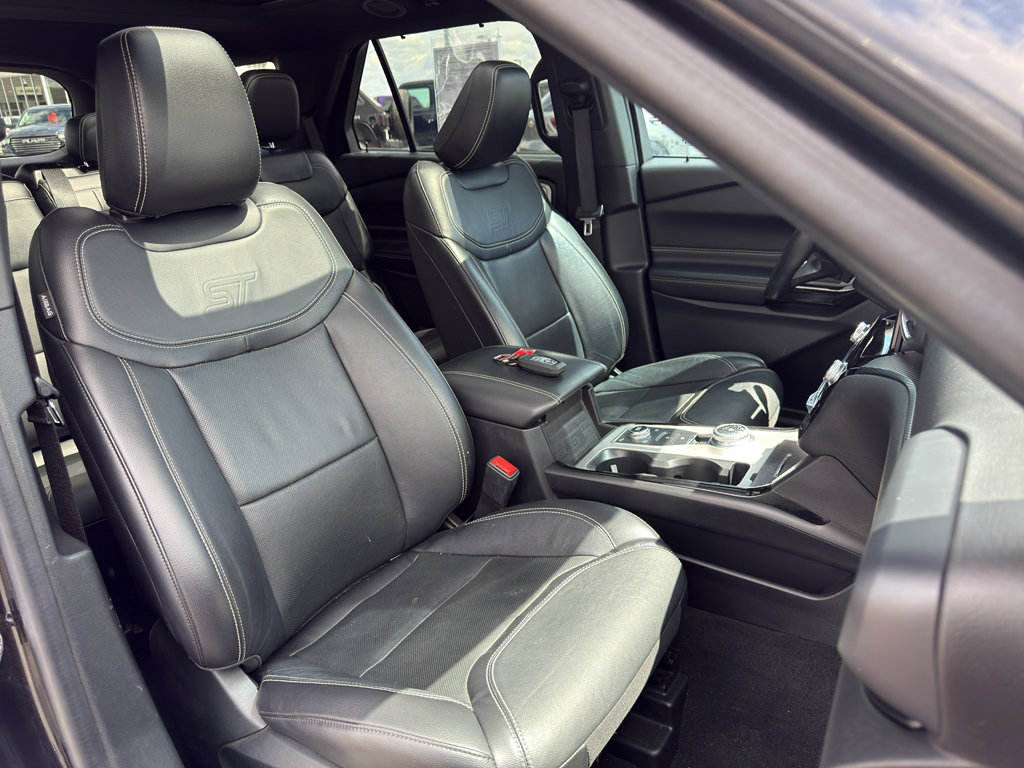 Used 2021 Ford Explorer ST w/ Equipment Group 401A AWD/4WD image 14