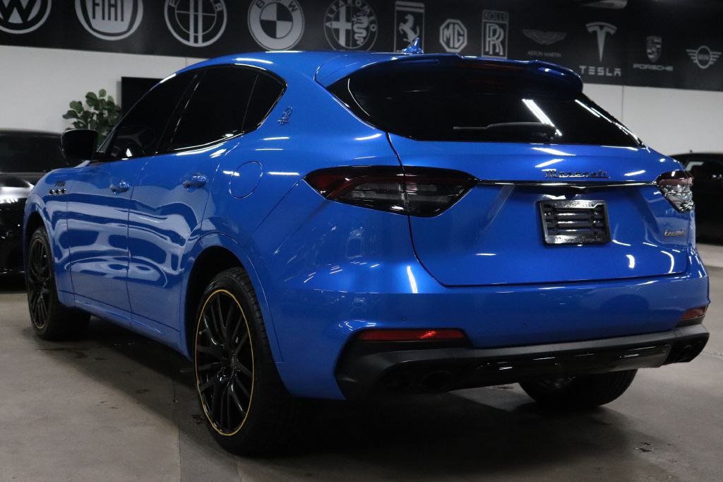 Used 2022 Maserati Levante F Tributo AWD/4WD image 3