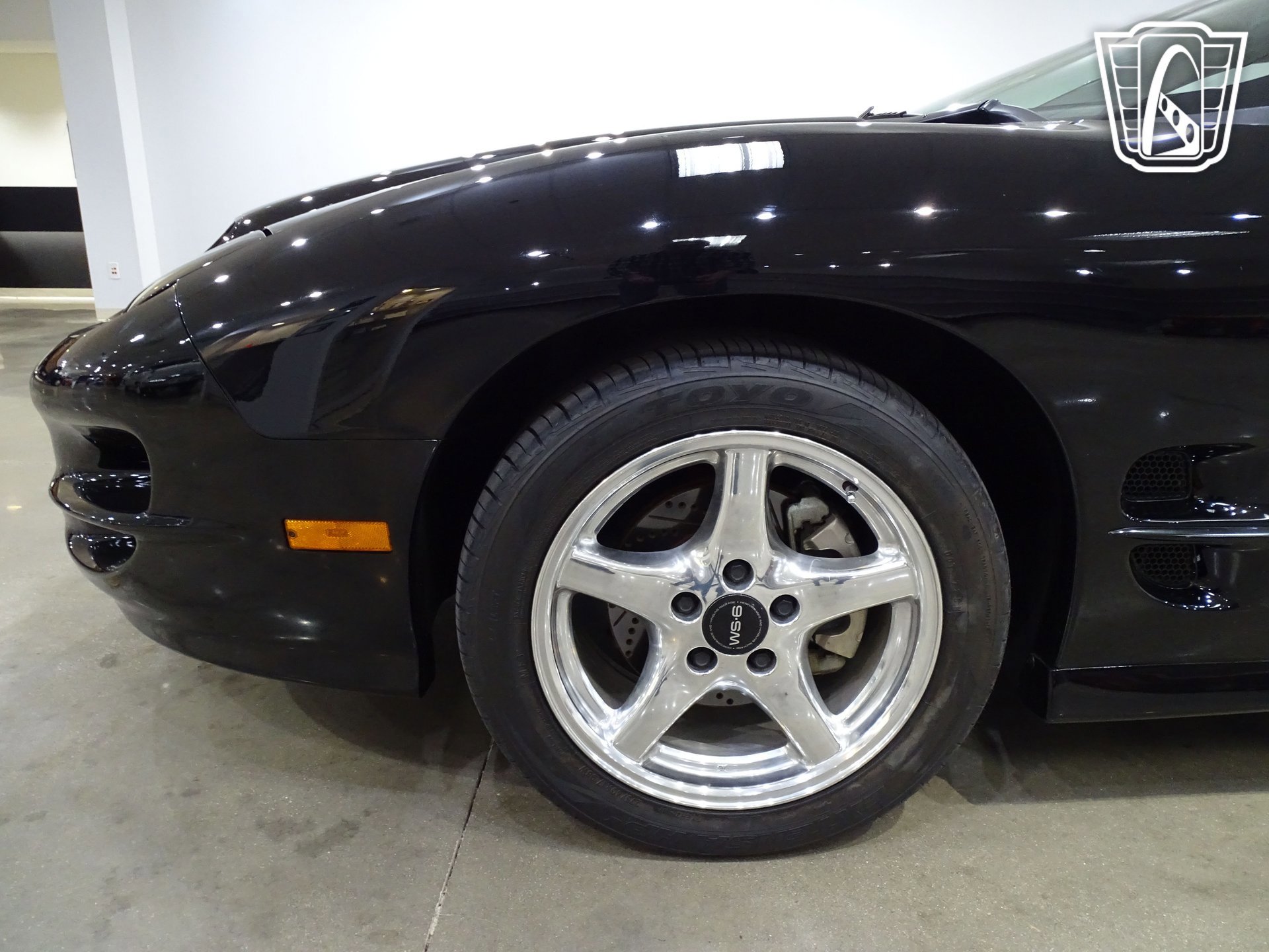 Used 1999 Pontiac Firebird Formula RWD image 30