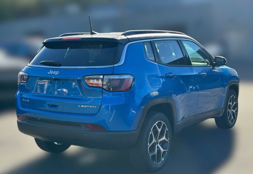New 2026 Jeep Compass Limited AWD/4WD image 31