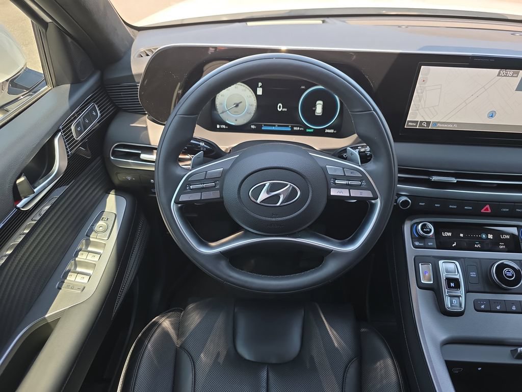Used 2025 Hyundai Palisade Calligraphy FWD image 14