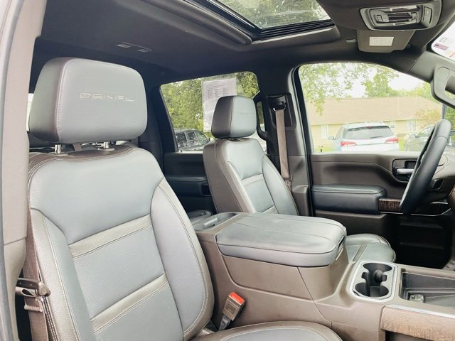 Used 2023 GMC Sierra 2500 Denali w/ Denali Ultimate Package image 23
