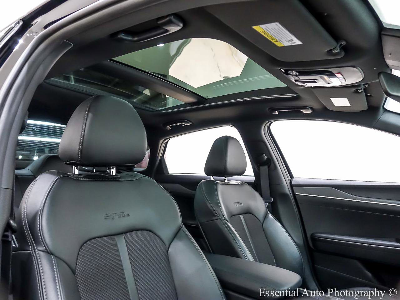 Used 2024 Kia K5 GT-Line image 34