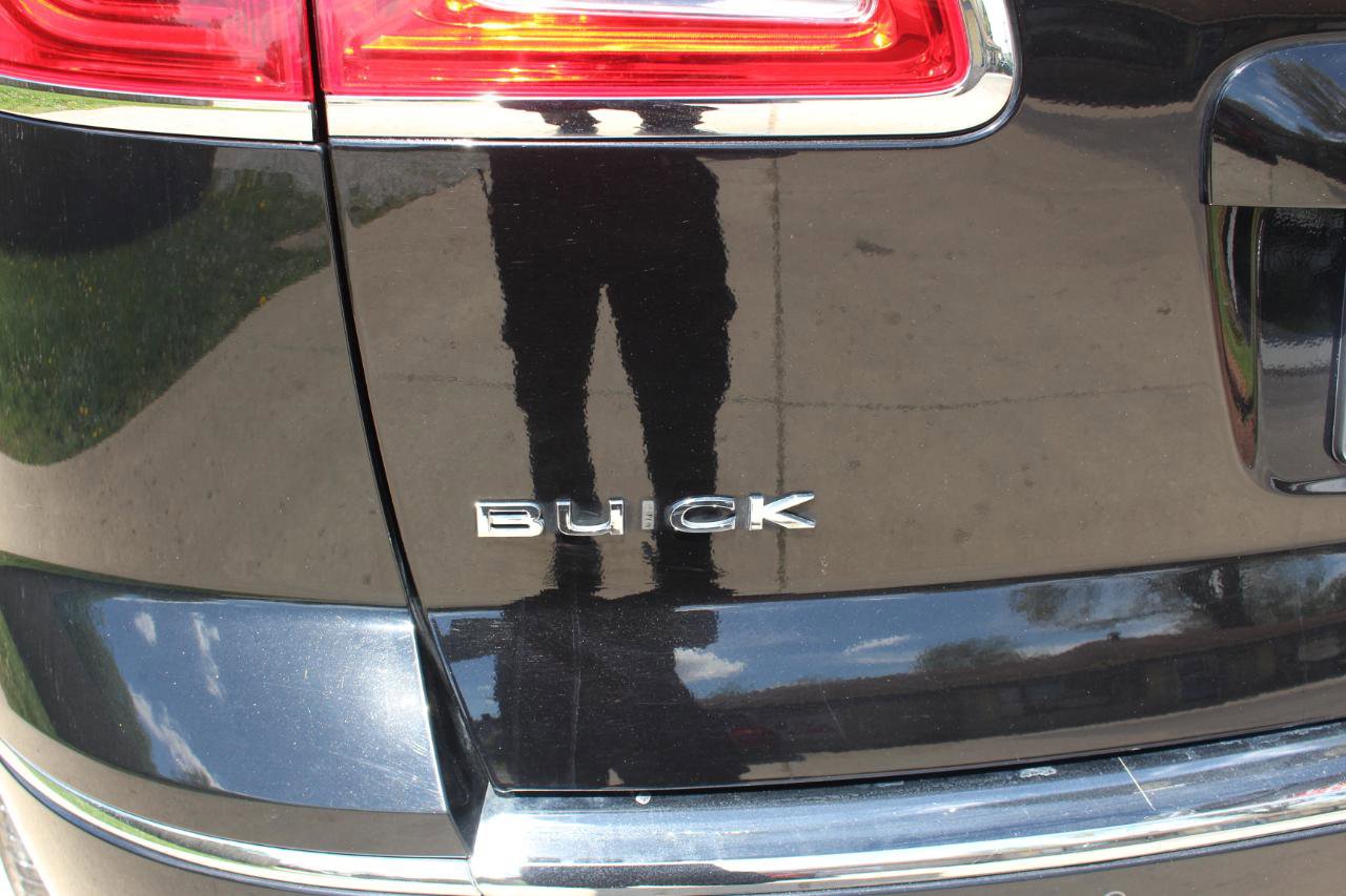 Used 2016 Buick Enclave Leather AWD/4WD image 51