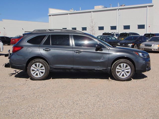 Used 2019 Subaru Outback 2.5i Premium image 3
