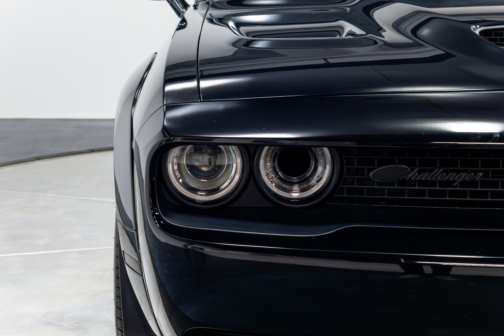 Used 2022 Dodge Challenger R/T Scat Pack RWD image 47