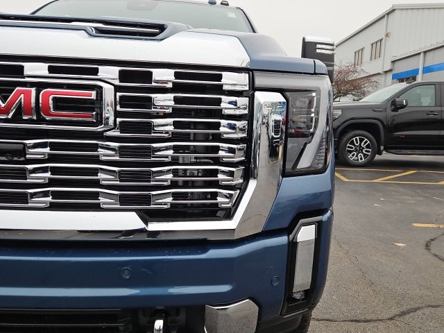 New 2026 GMC Sierra 2500 Denali w/ Technology Package image 3