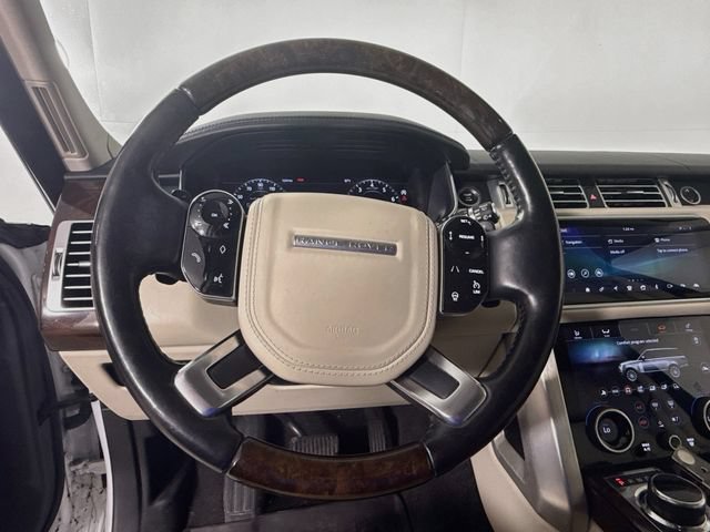Used 2018 Land Rover Range Rover Supercharged AWD/4WD image 12