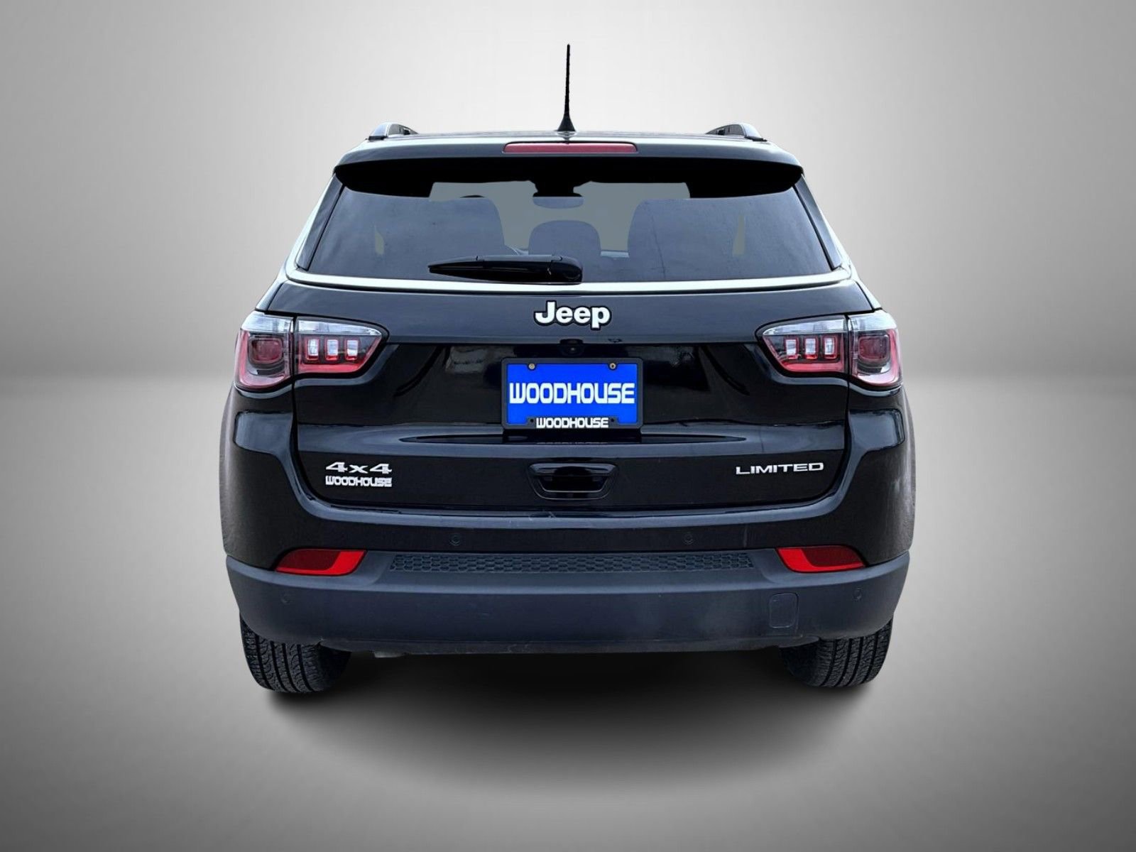 Used 2025 Jeep Compass Limited AWD/4WD image 6