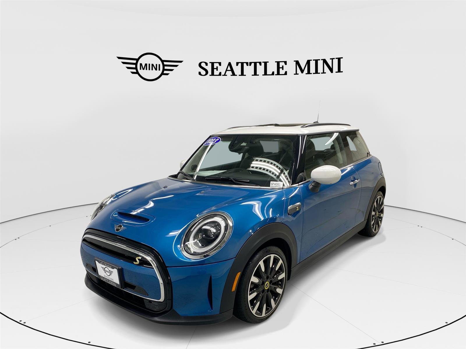 Certified 2023 MINI Cooper SE image 1