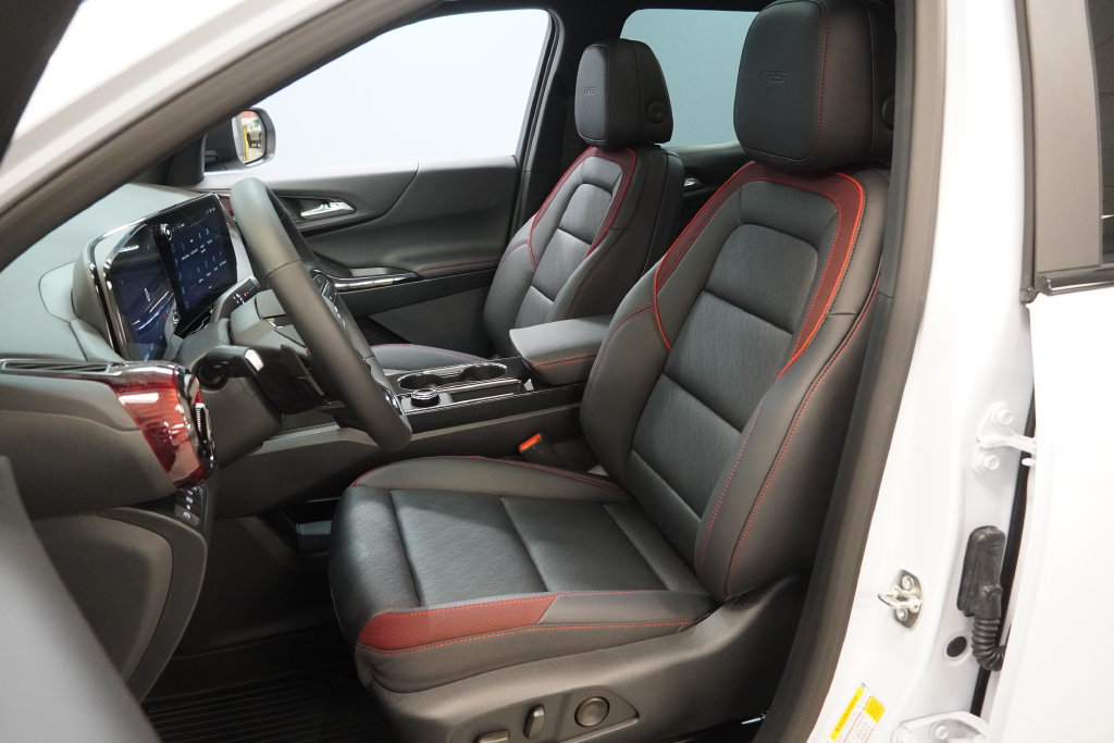 New 2027 Chevrolet Equinox RS w/ Safety and Technology Package AWD/4WD image 3