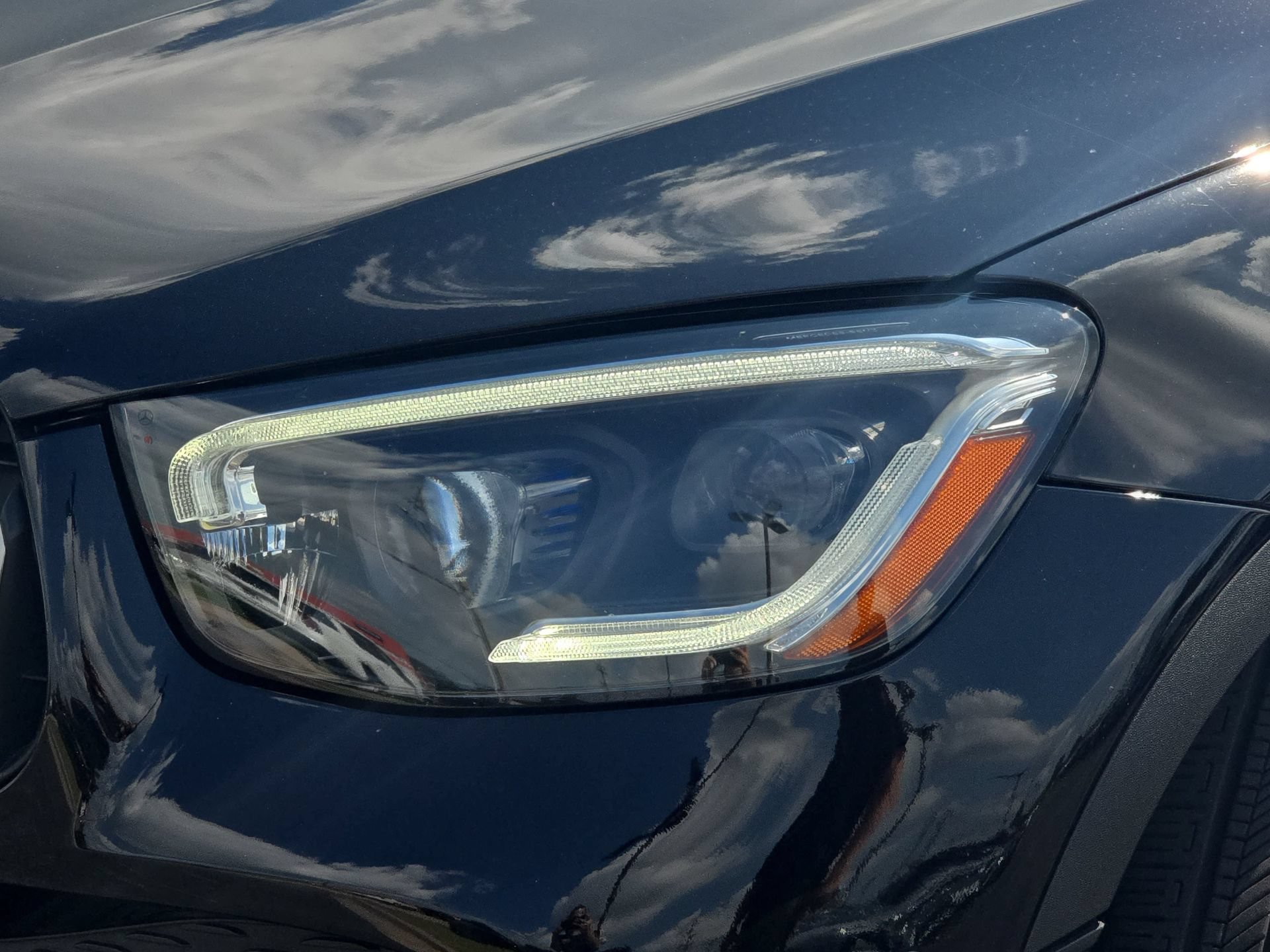 Used 2020 Mercedes-Benz GLC 43 AMG 4MATIC image 30