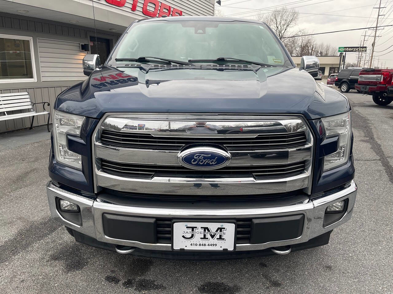 Used 2017 Ford F150 Lariat w/ Equipment Group 502A Luxury image 2