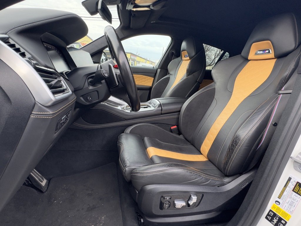 Used 2021 BMW X6 M w/ Competition Package image 13
