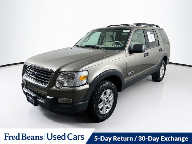 Used 2006 Ford Explorer XLT AWD/4WD image 3