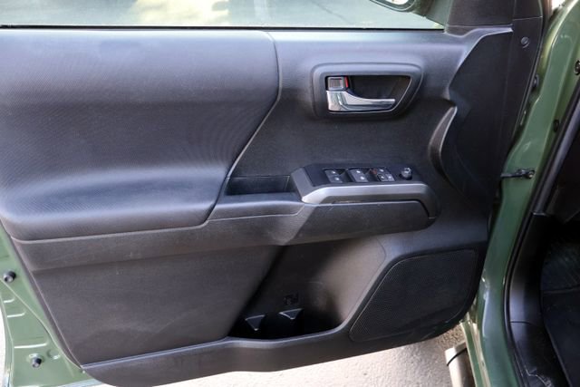 Used 2022 Toyota Tacoma TRD Sport image 28