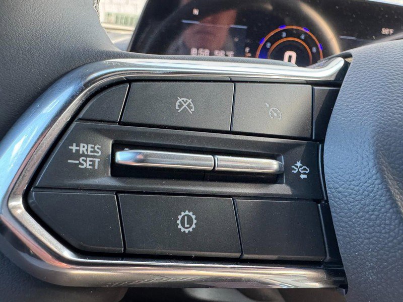 New 2026 Chevrolet Traverse LT image 11