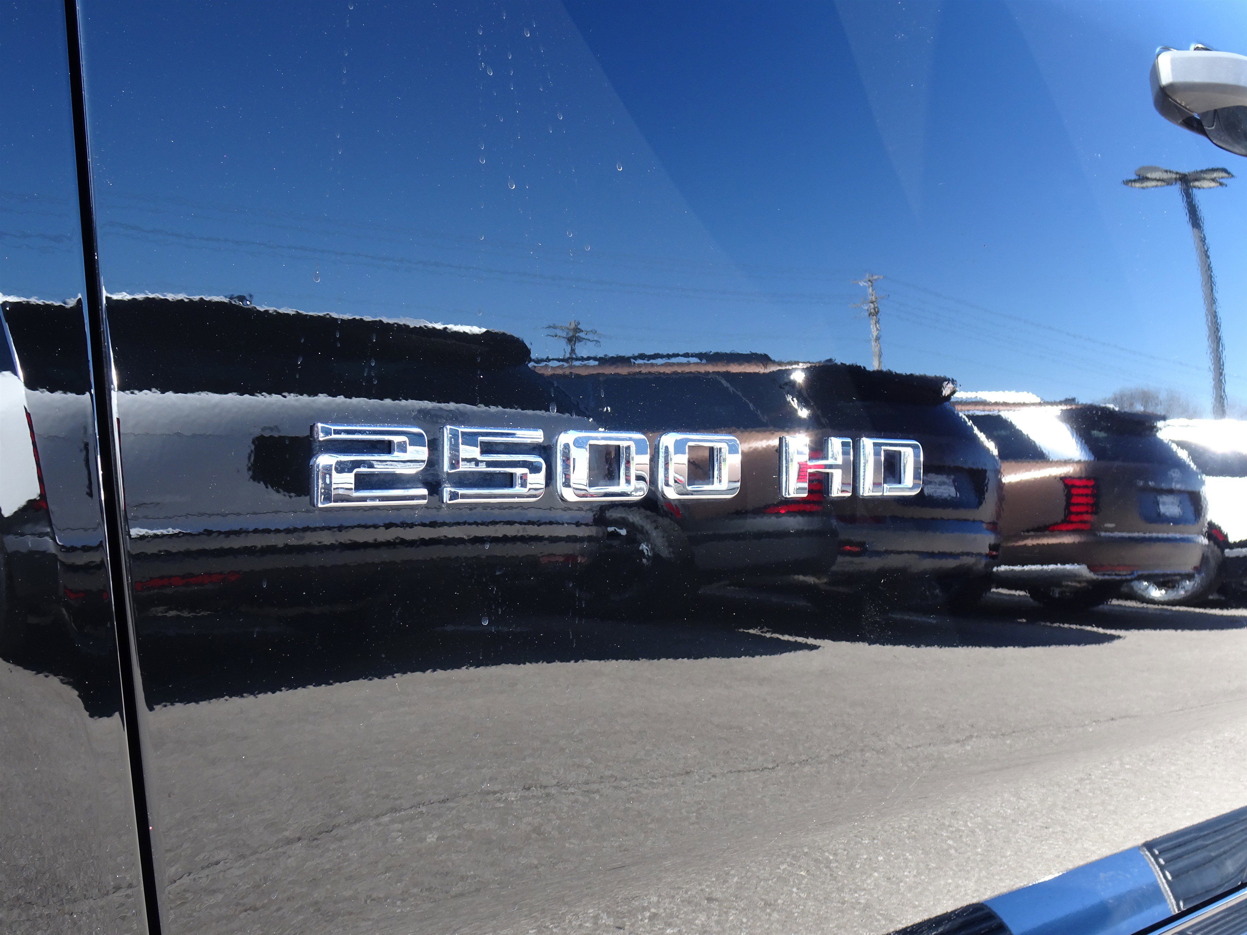 Used 2024 Chevrolet Silverado 2500 Custom w/ Custom Convenience Package image 10