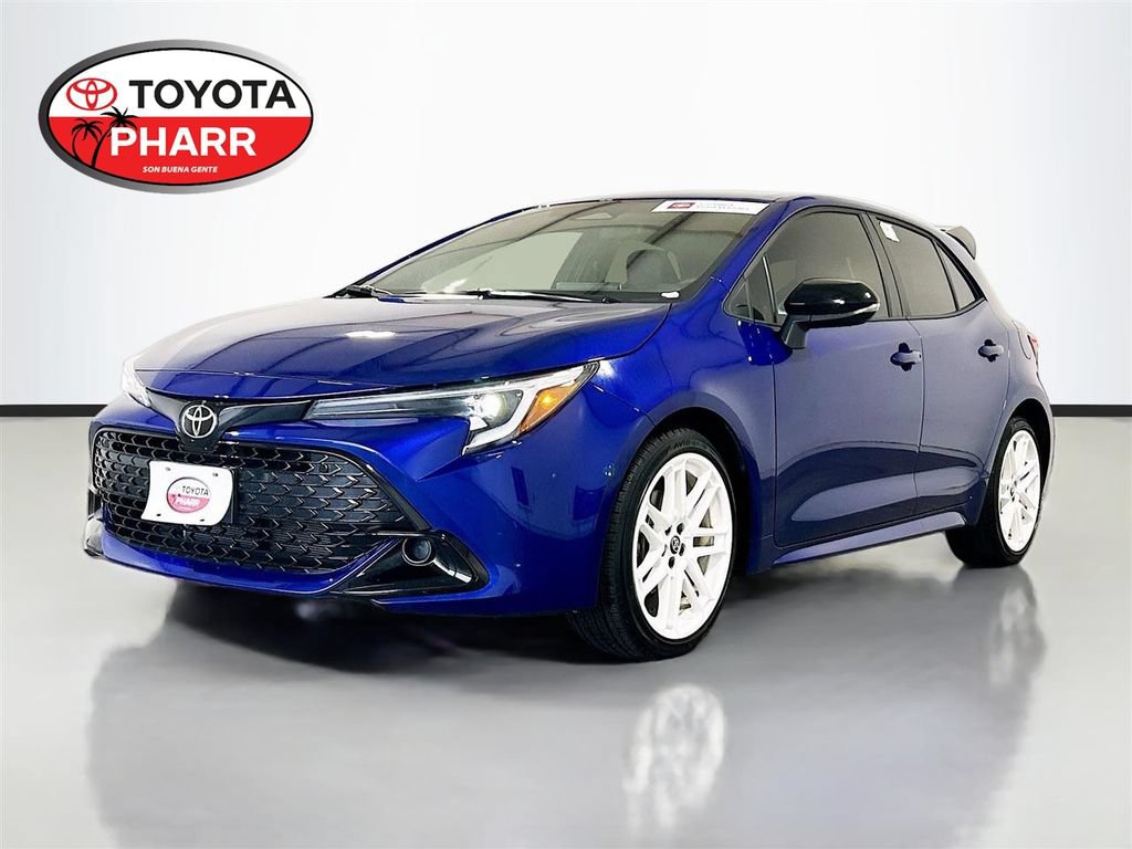 Used 2026 Toyota Corolla SE FWD image 1