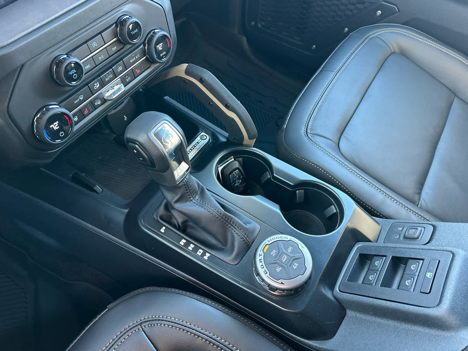 New 2025 Ford Bronco Badlands w/ Sasquatch Package image 45