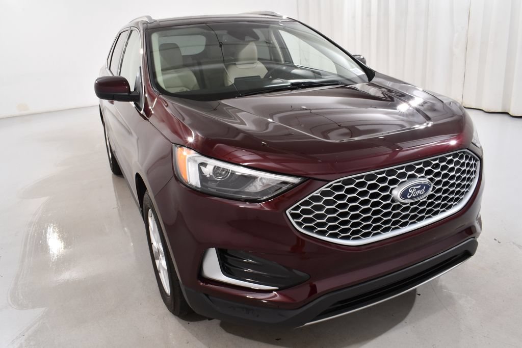 Used 2023 Ford Edge SEL AWD/4WD image 4