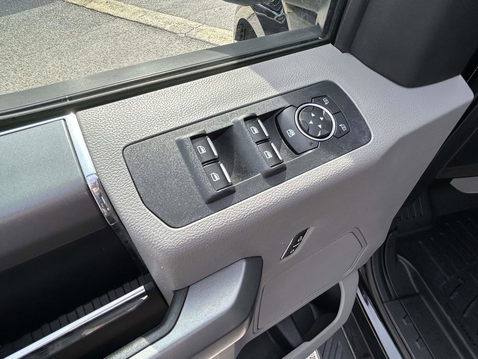 Used 2018 Ford F150 XLT w/ Equipment Group 301A Mid image 18