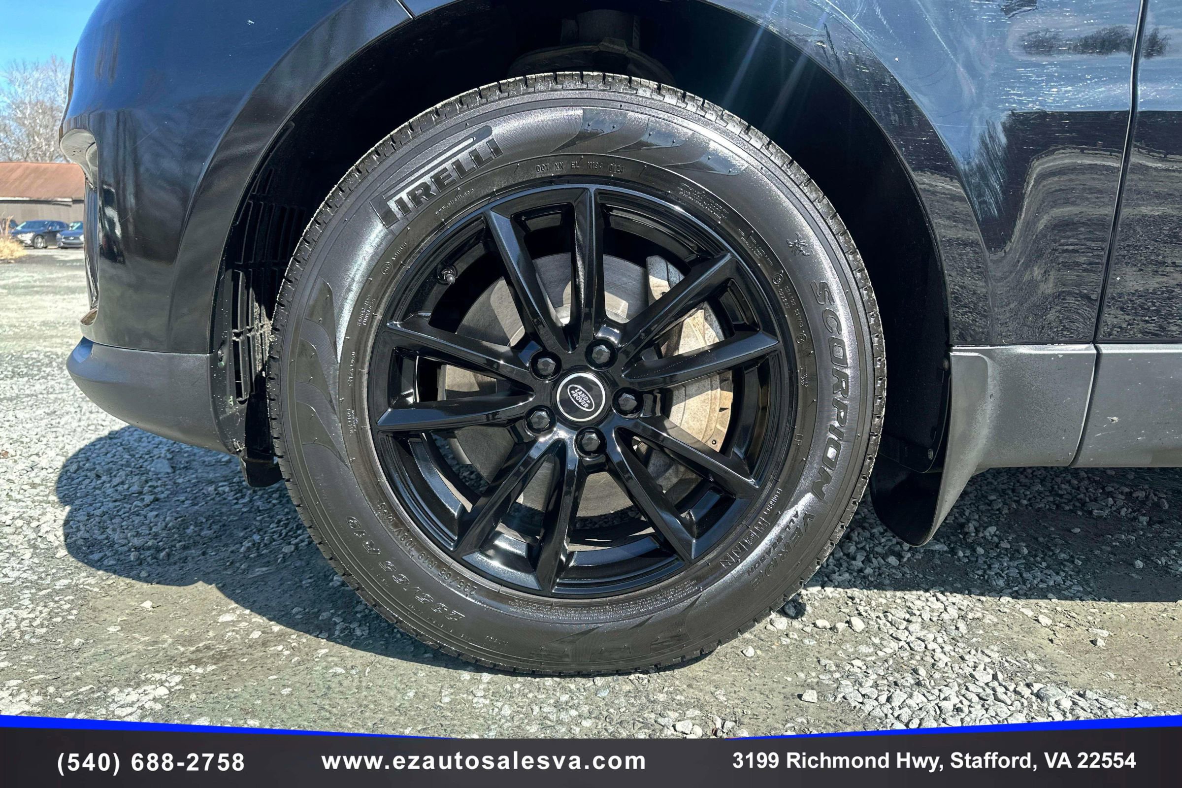 Used 2018 Land Rover Range Rover Sport SE image 10