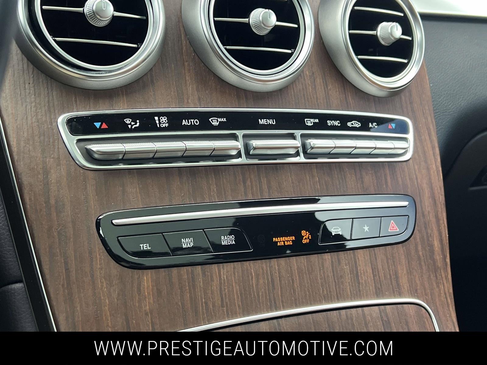 Used 2022 Mercedes-Benz GLC 300 4MATIC image 29