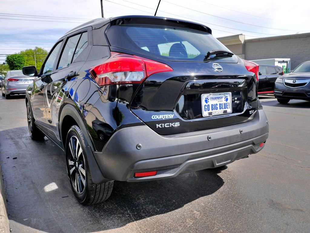 Used 2020 Nissan Kicks SV FWD image 5