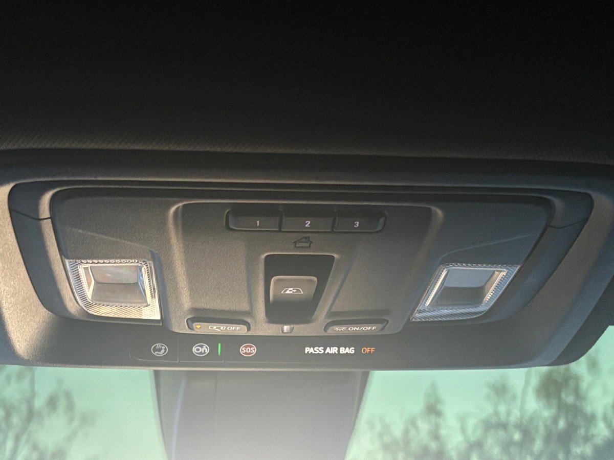 Used 2020 GMC Sierra 1500 AT4 w/ AT4 Premium Package image 7