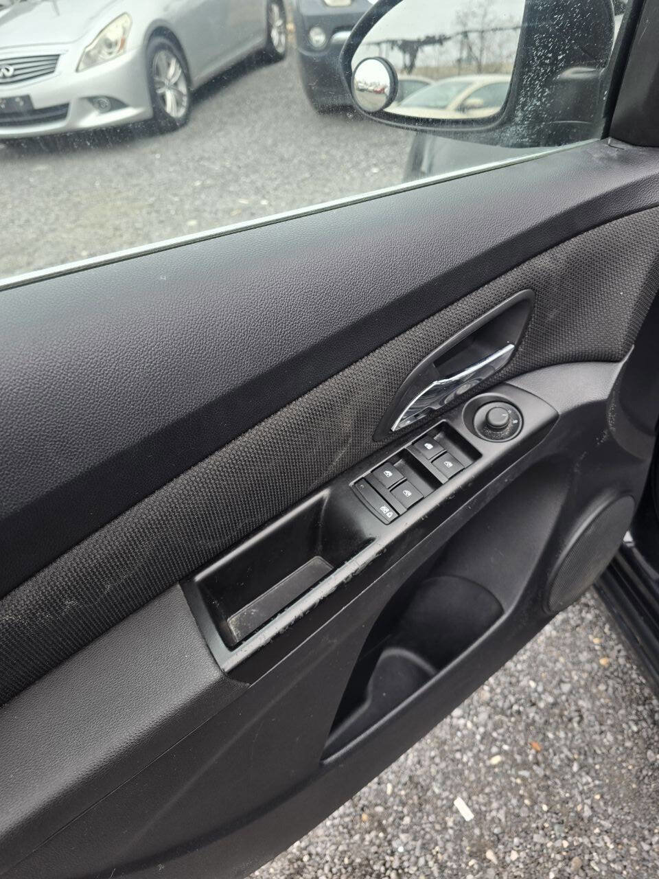 Used 2014 Chevrolet Cruze LT image 13