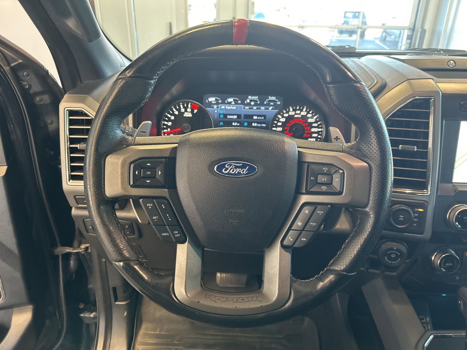 Used 2019 Ford F150 Raptor w/ Equipment Group 802A Luxury image 17