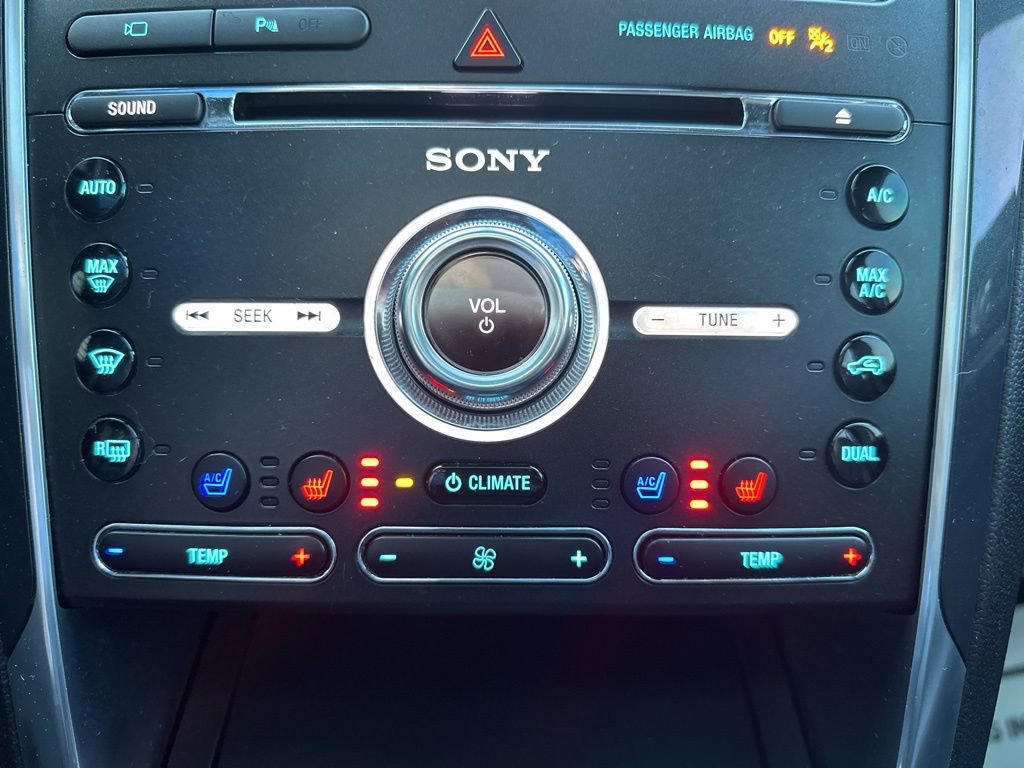 Used 2018 Ford Explorer Sport w/ Equipment Group 401A image 25