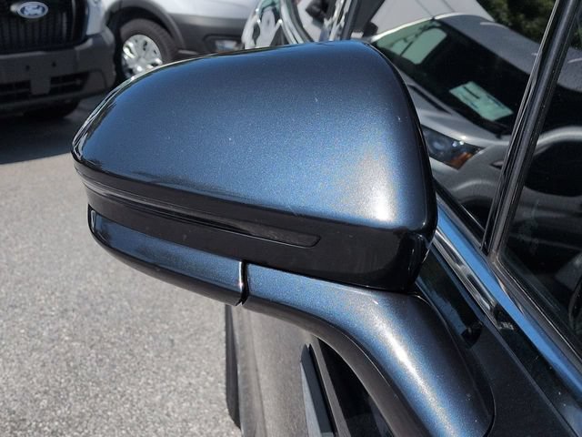 Used 2022 Lincoln Nautilus FWD w/ Premium Package image 12